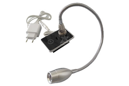 Luminária LED com carregador USB